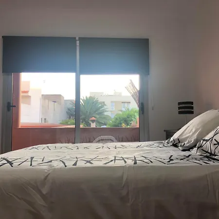 San Isidro. 2 Rooms. Quiet Terrace Appartement